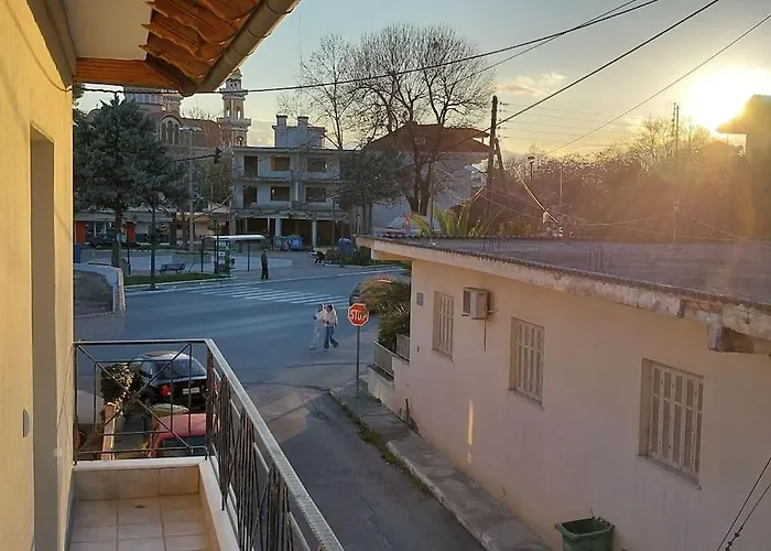 νώε Apartamento Peristasis